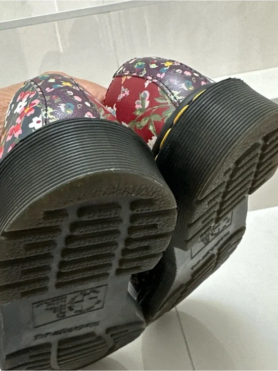 Dr Martens Floral Burgundy Mary Jane Shoes with Double Buckle womens sz 9 rare - Picture 16 of 16